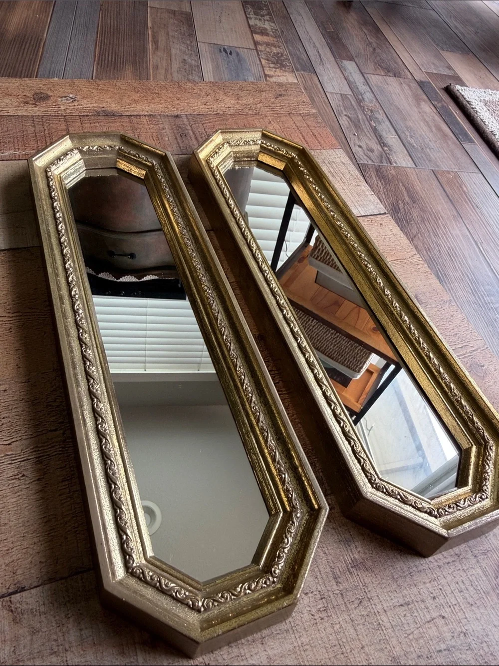 Home Interiors pair decorative
